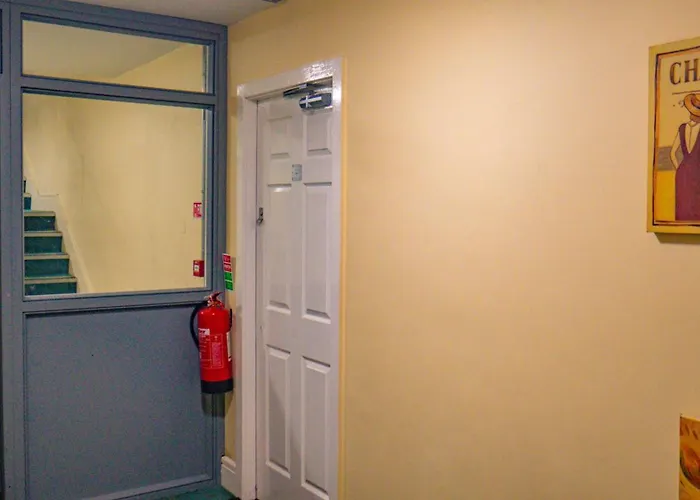 Appartement Comfortable 2-bedroom Near Airport