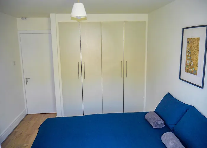 Appartamento Comfortable 2-bedroom Near Airport Dublino